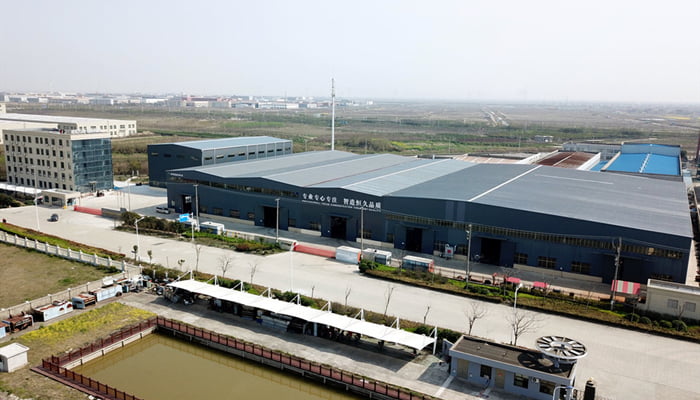 品質(zhì)，為你<br>行穩(wěn)致遠(yuǎn)，精益求精