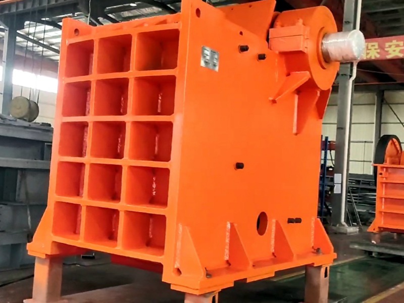 恒源路橋助力新疆礦巖處理項(xiàng)目，四大核心破碎設(shè)備細(xì)節(jié)解析